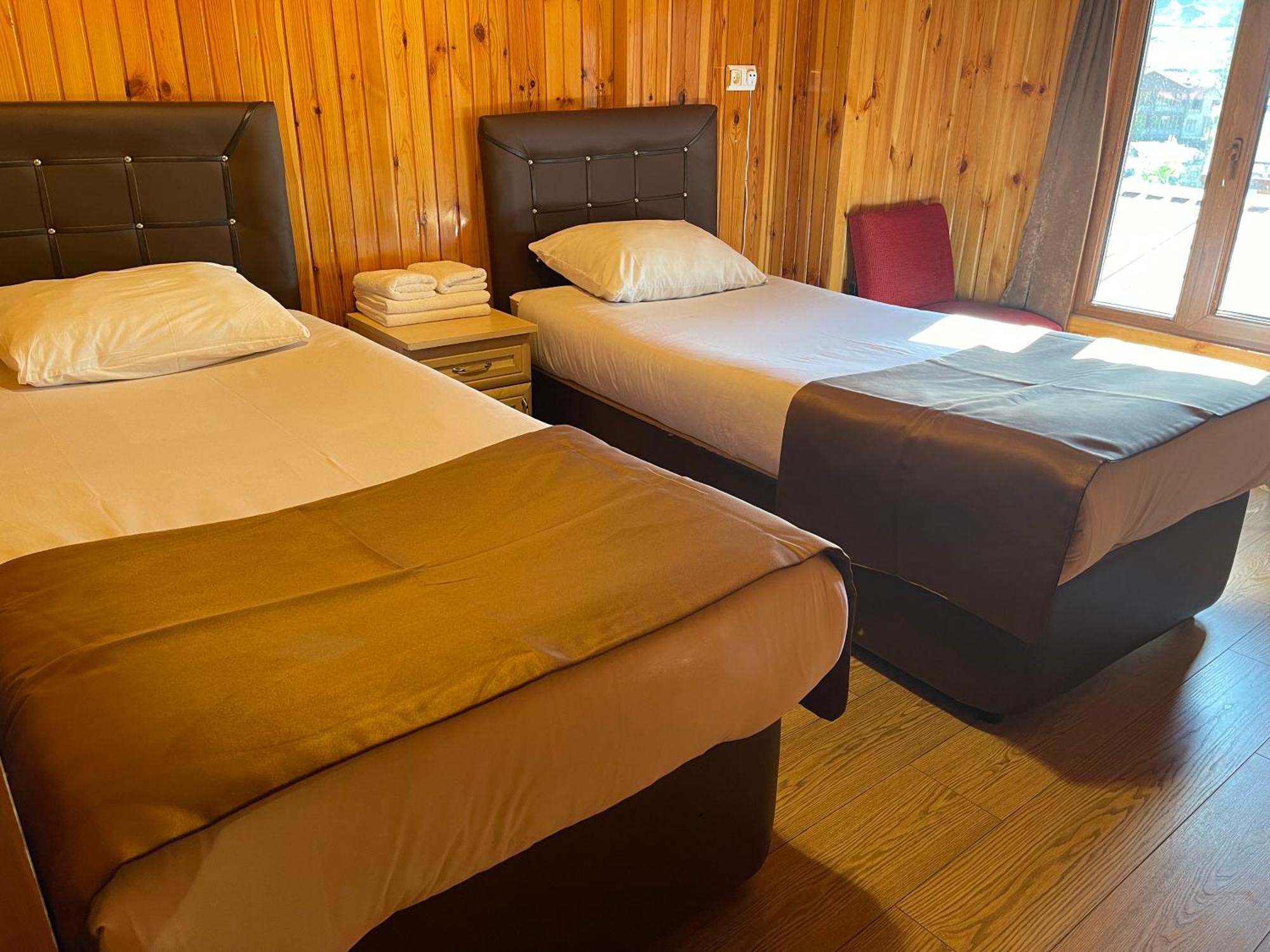 Ozkan Otel Uzungöl Exterior foto