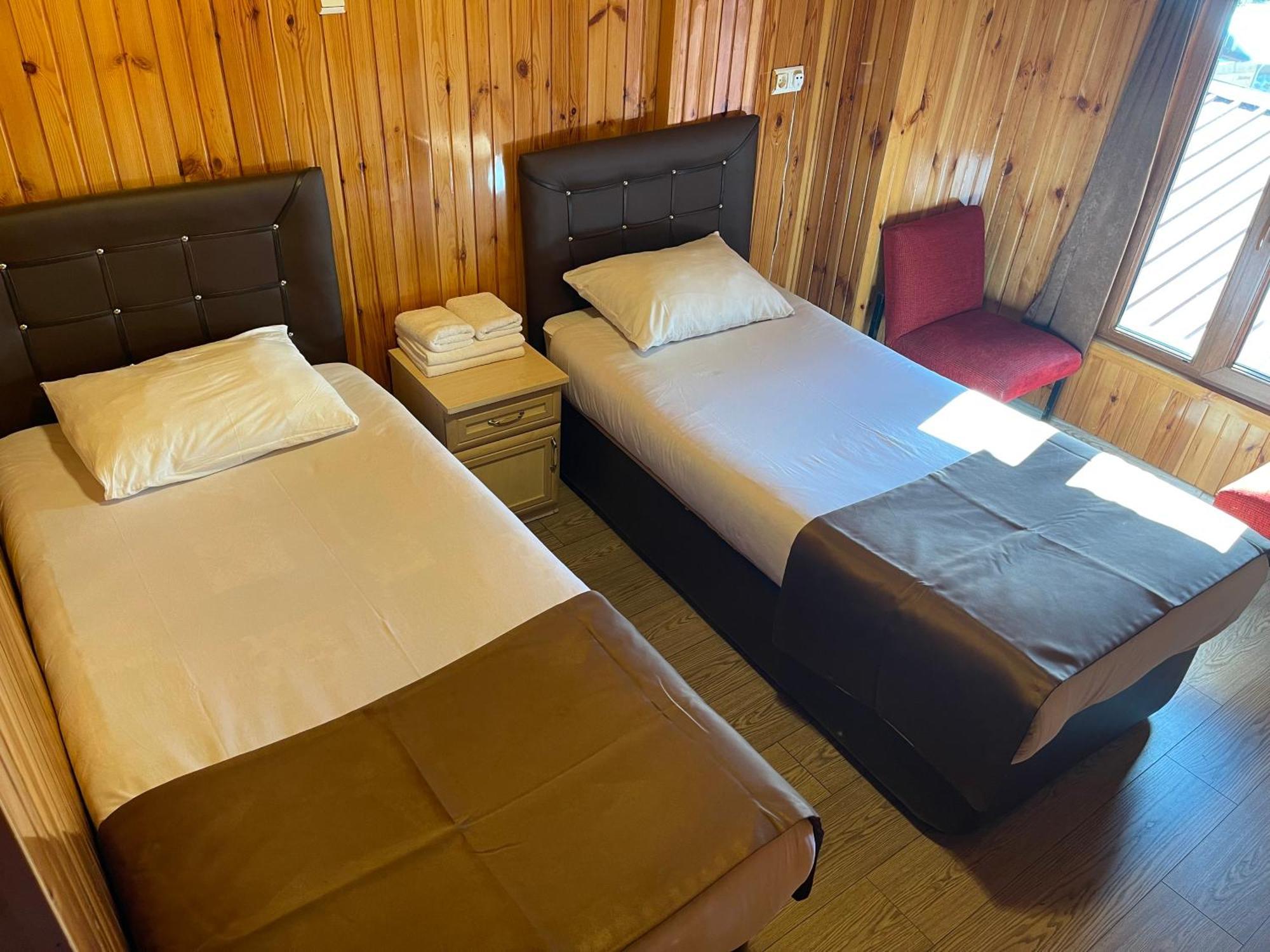 Ozkan Otel Uzungöl Exterior foto